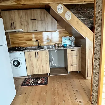 Chalet Gunguli Dag Evi Camlihemsin