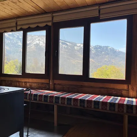 Gunguli Dag Evi * Camlihemsin